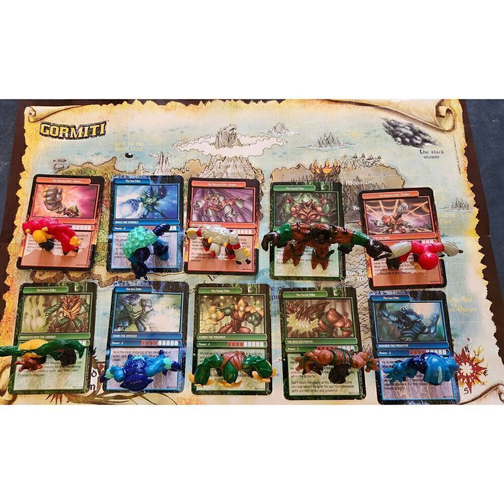 Gormiti Lot of 10 Figures With The Cards 2008 Set